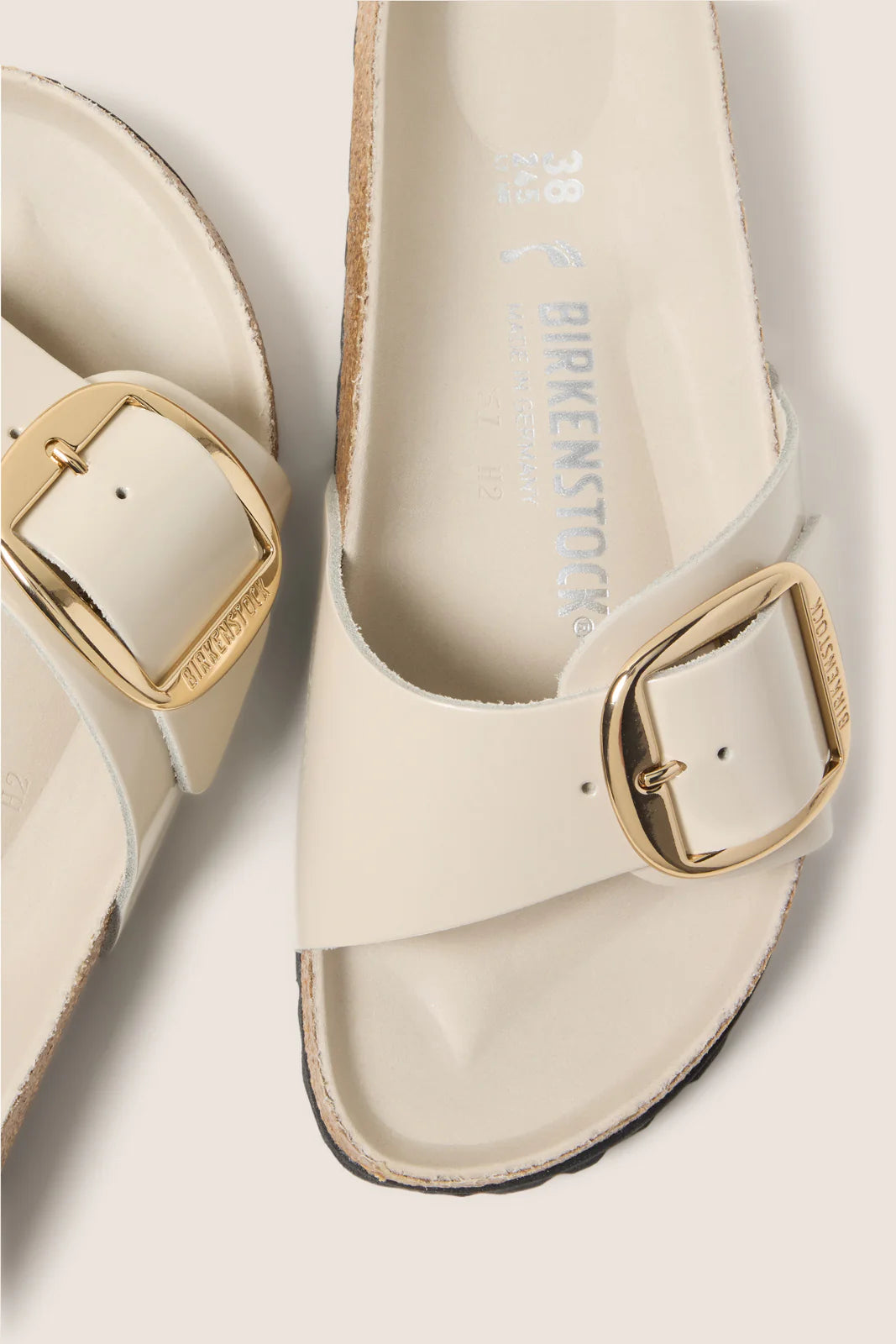 Madrid Big Buckle High Shine