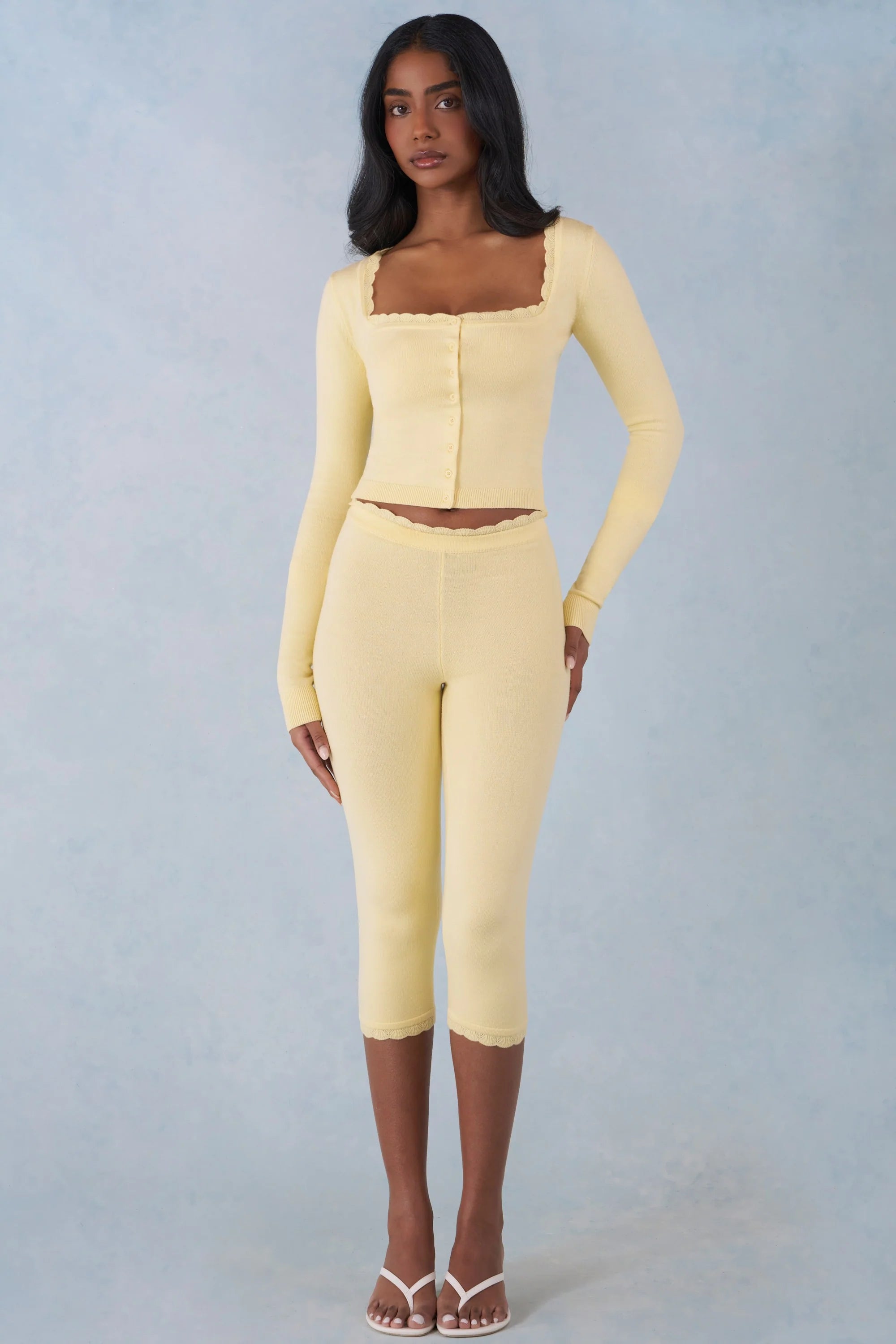 Knit Mid Rise Capri Trousers in Butter Yellow