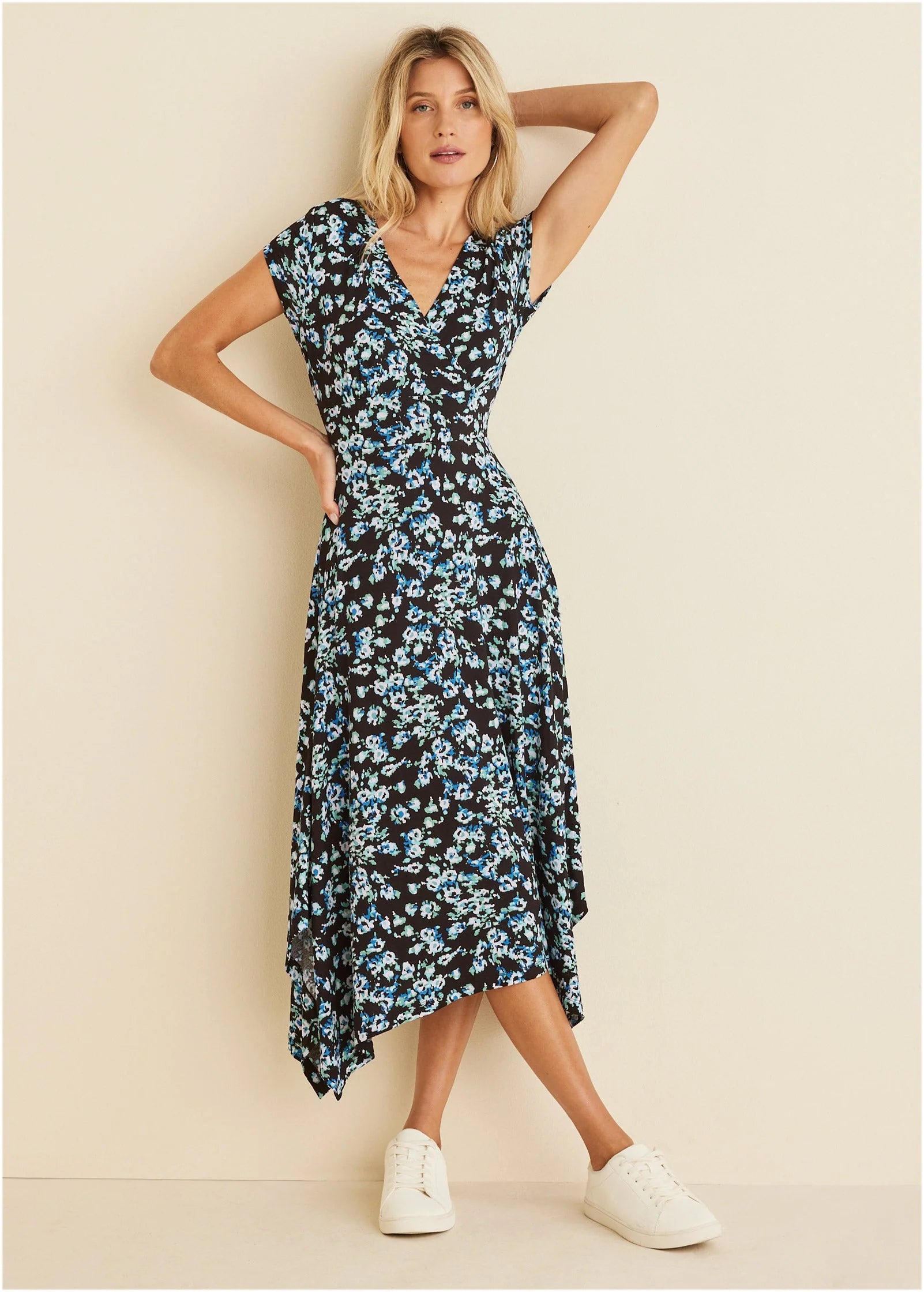 Floral Printed Dress Black Blue