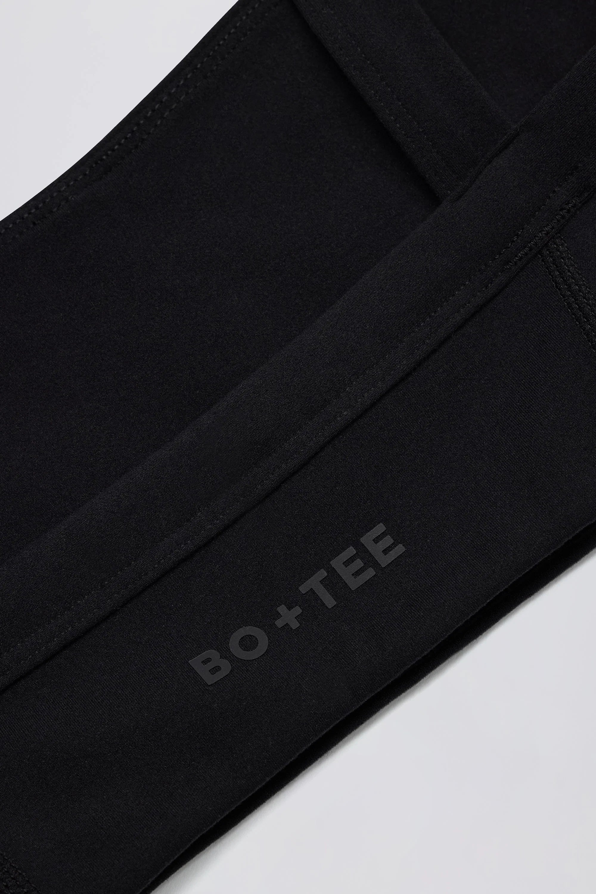 Soft Active Seam Detail Sports Bra in Black
