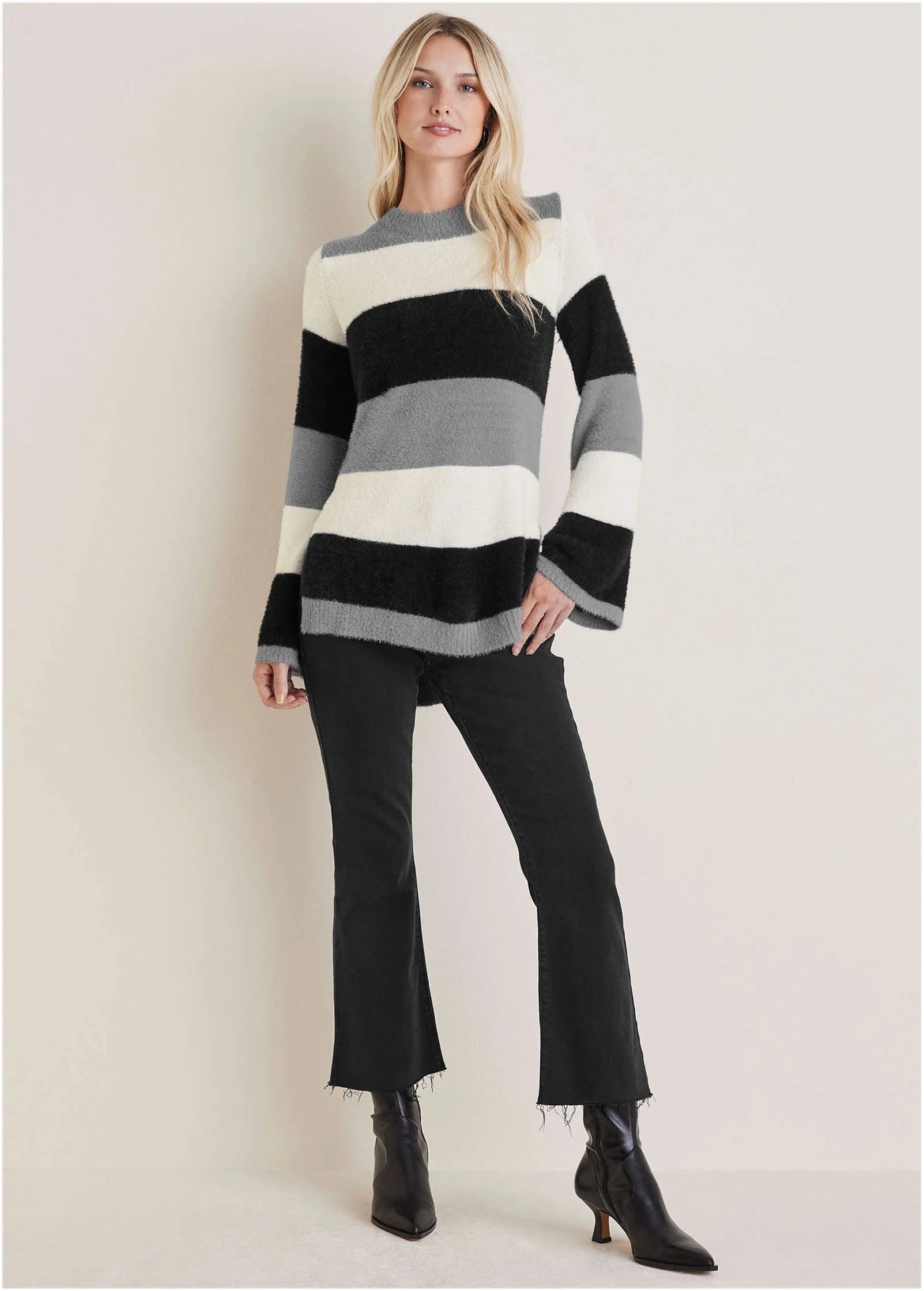 Eyelash Striped Sweater Black White