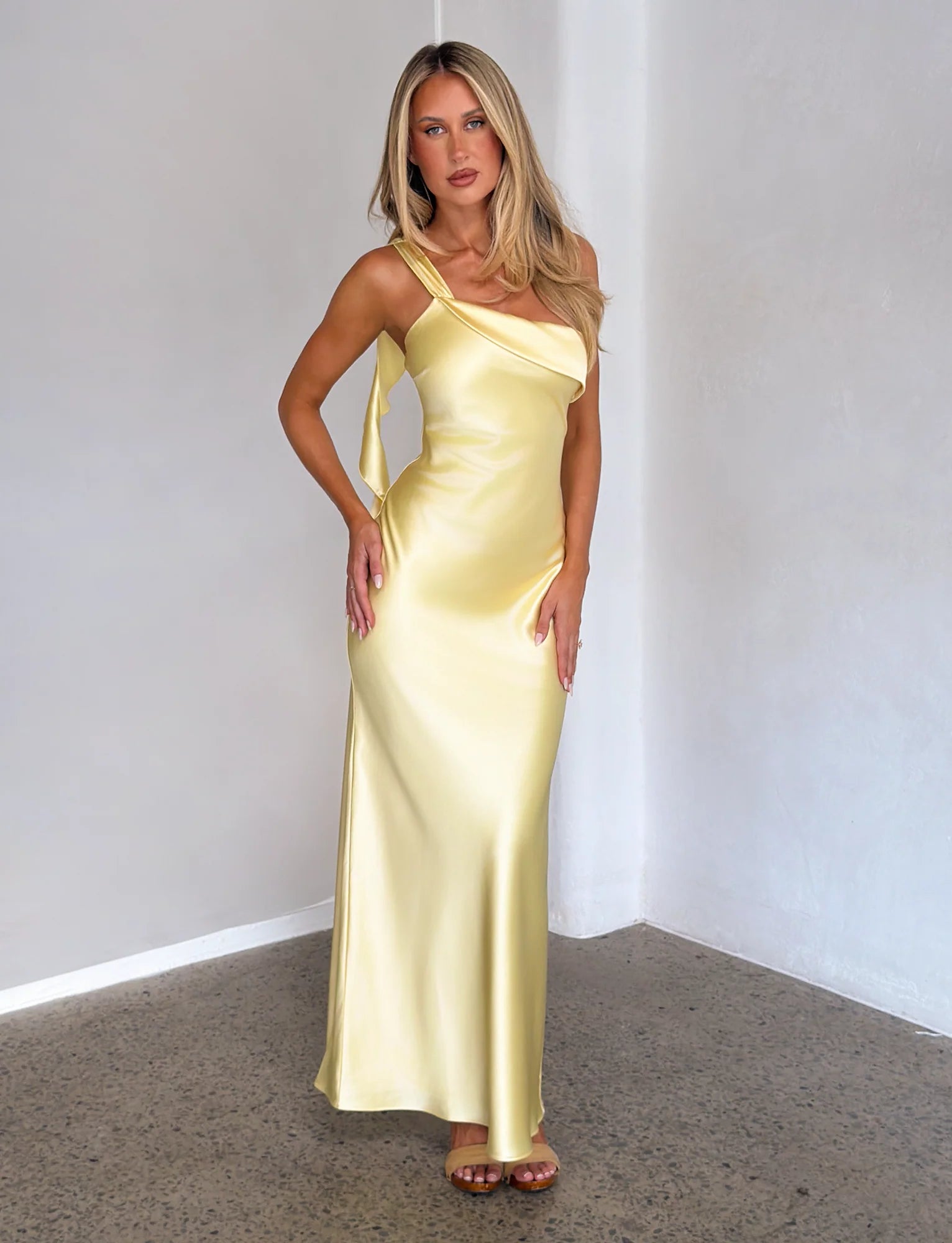 RAINEY MAXI DRESS BUTTER YELLOW