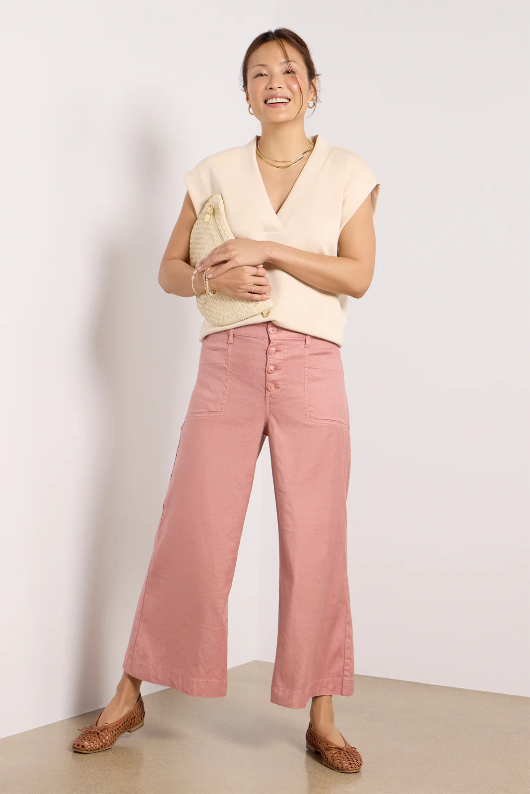 Eva Sleek V Neck Top