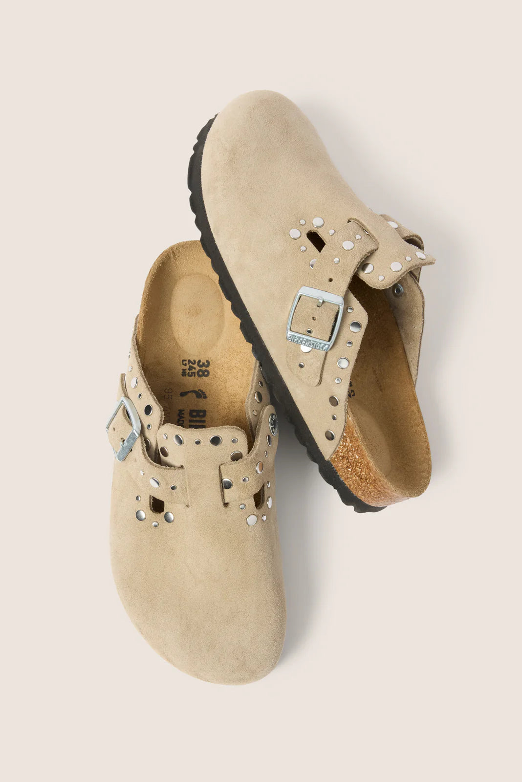 Boston Rivets Clog
