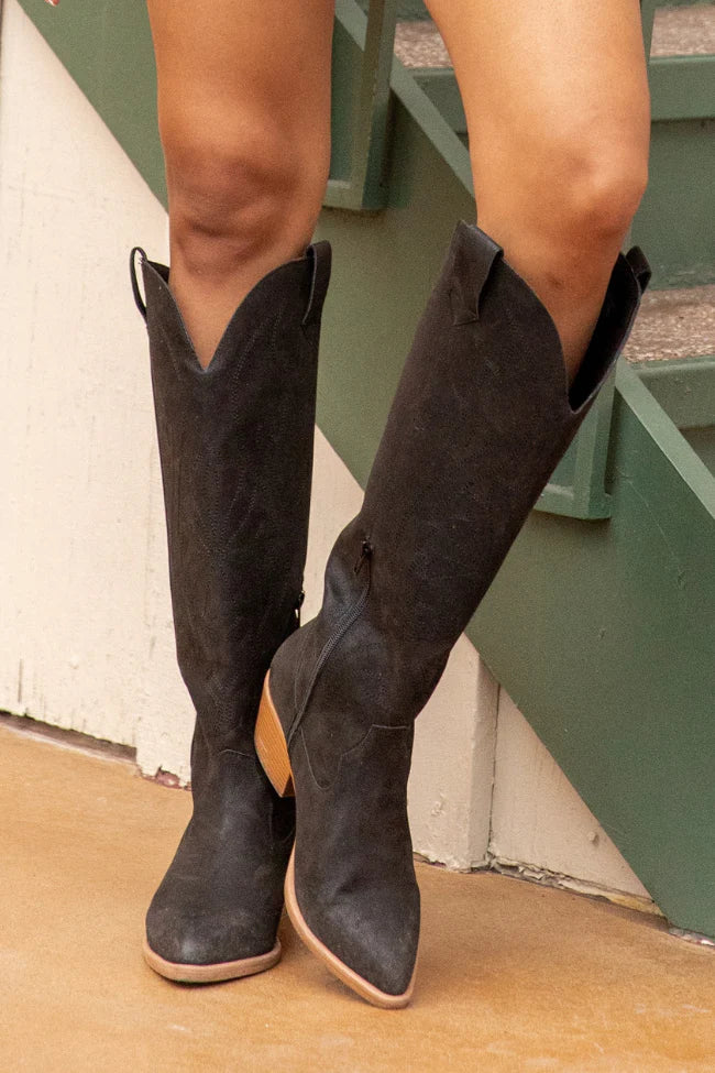 Shania Black Cowboy Boots