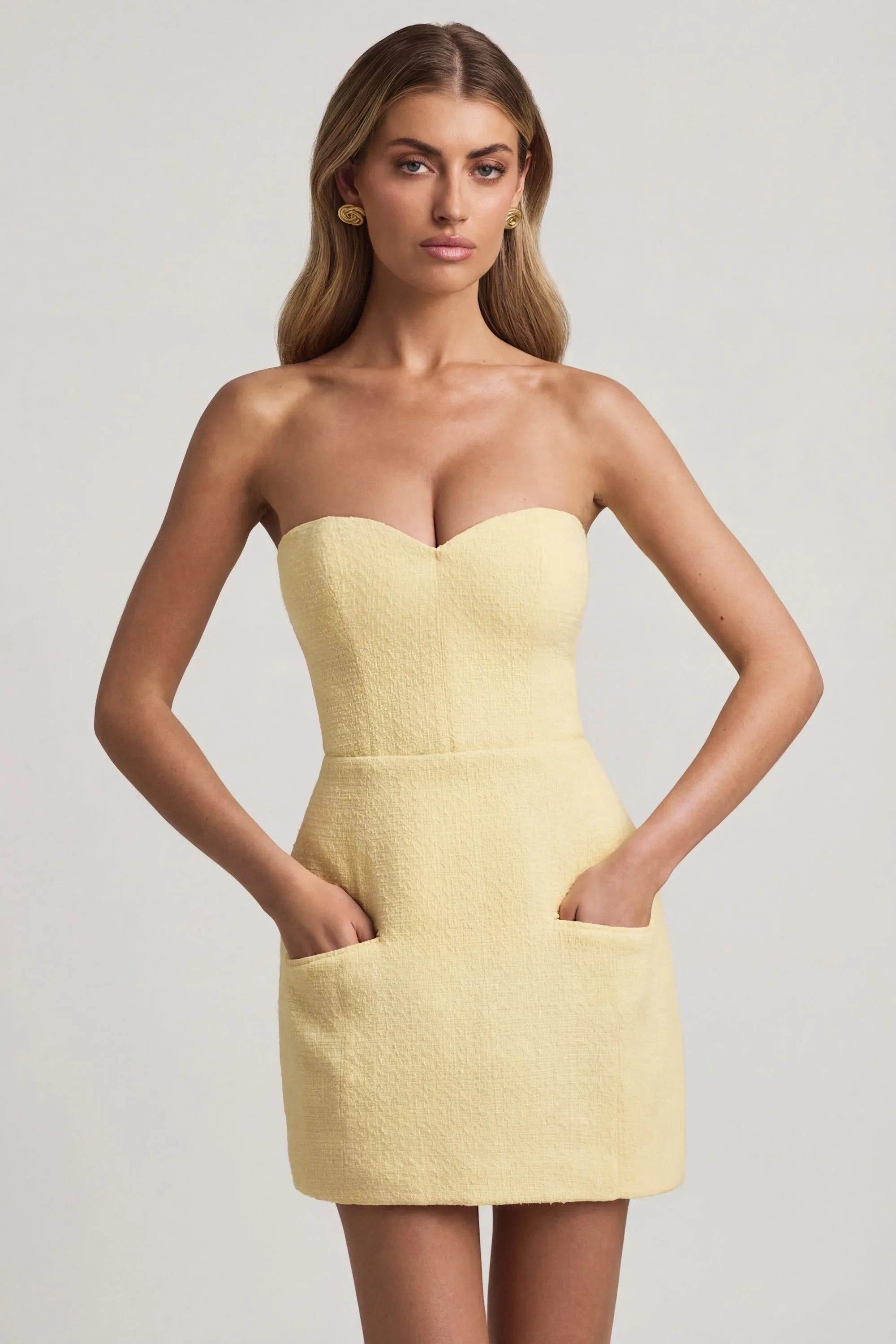Sweetheart Neck Strapless Structured Mini Dress in Pastel Yellow