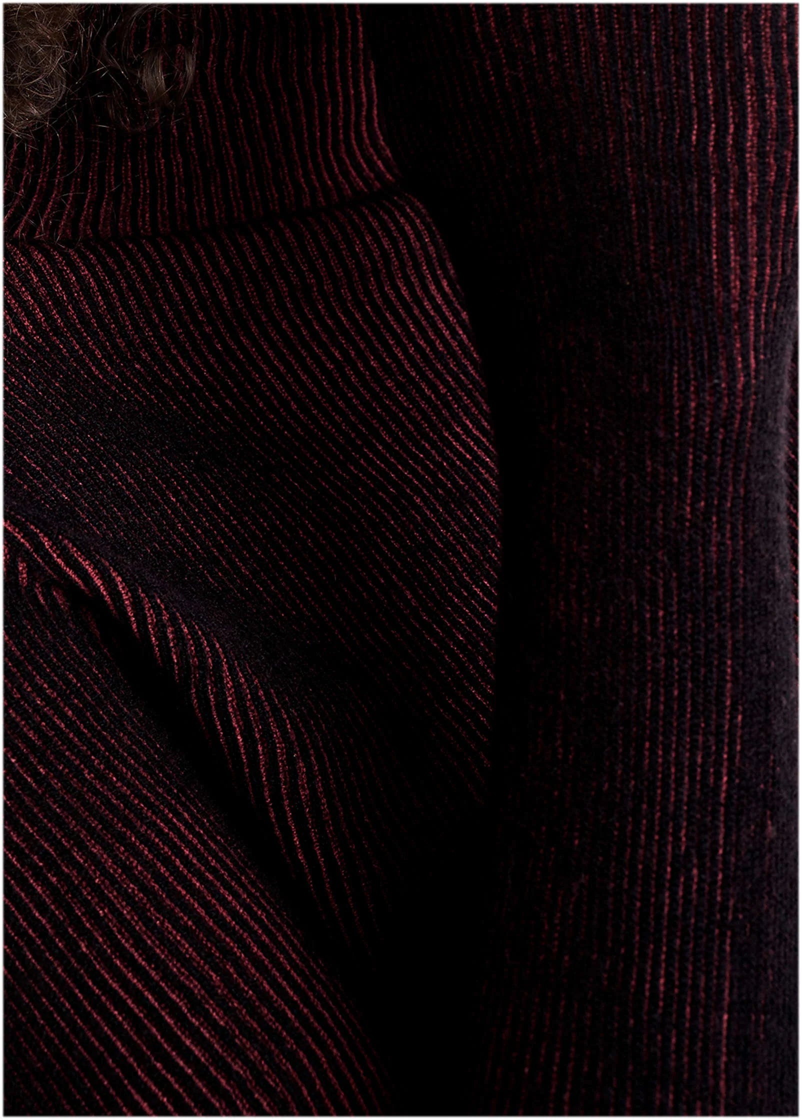Plaited Long Sleeve Sweater Wine