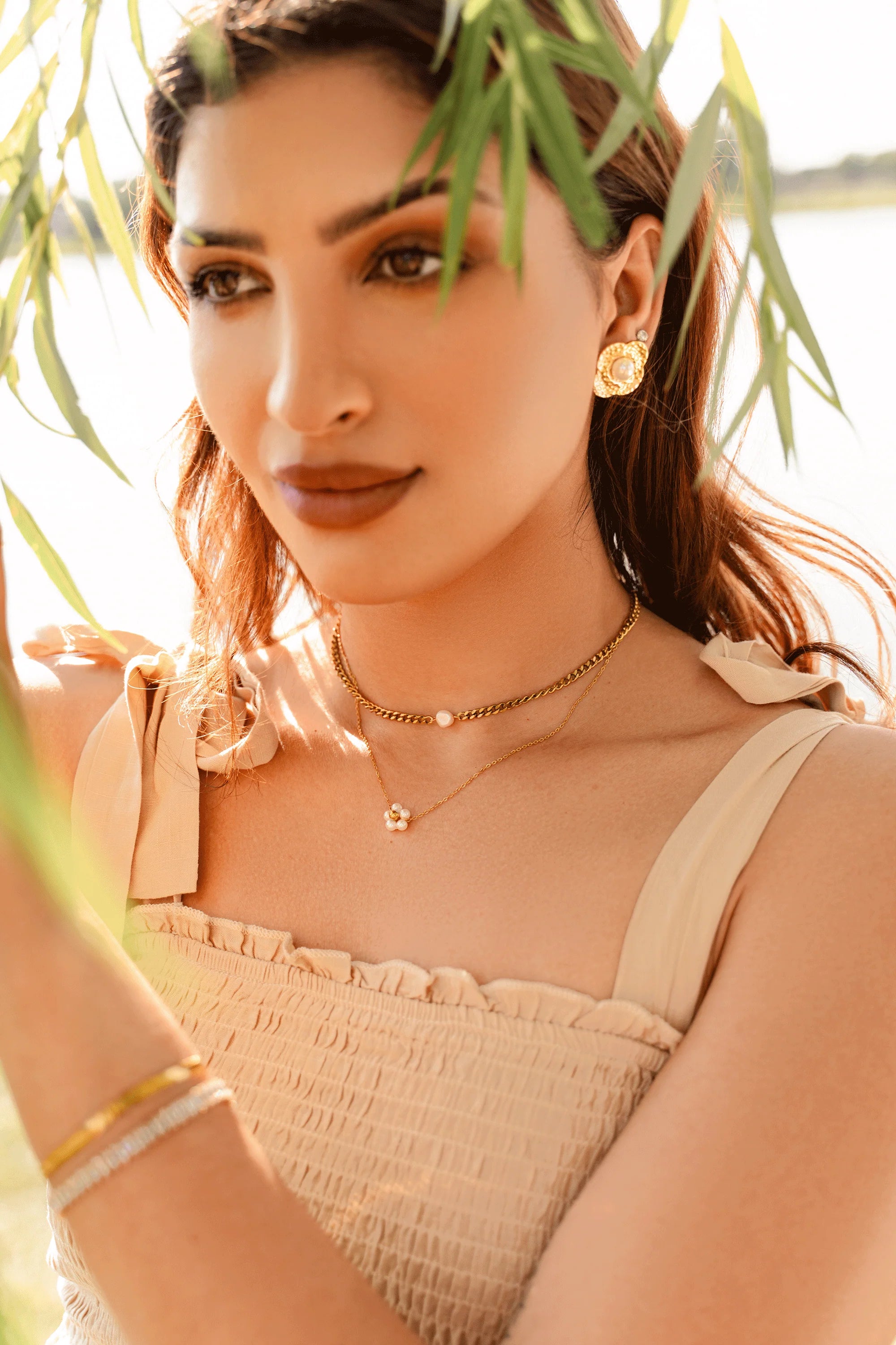 Izzy Pearl Gold Choker Necklace