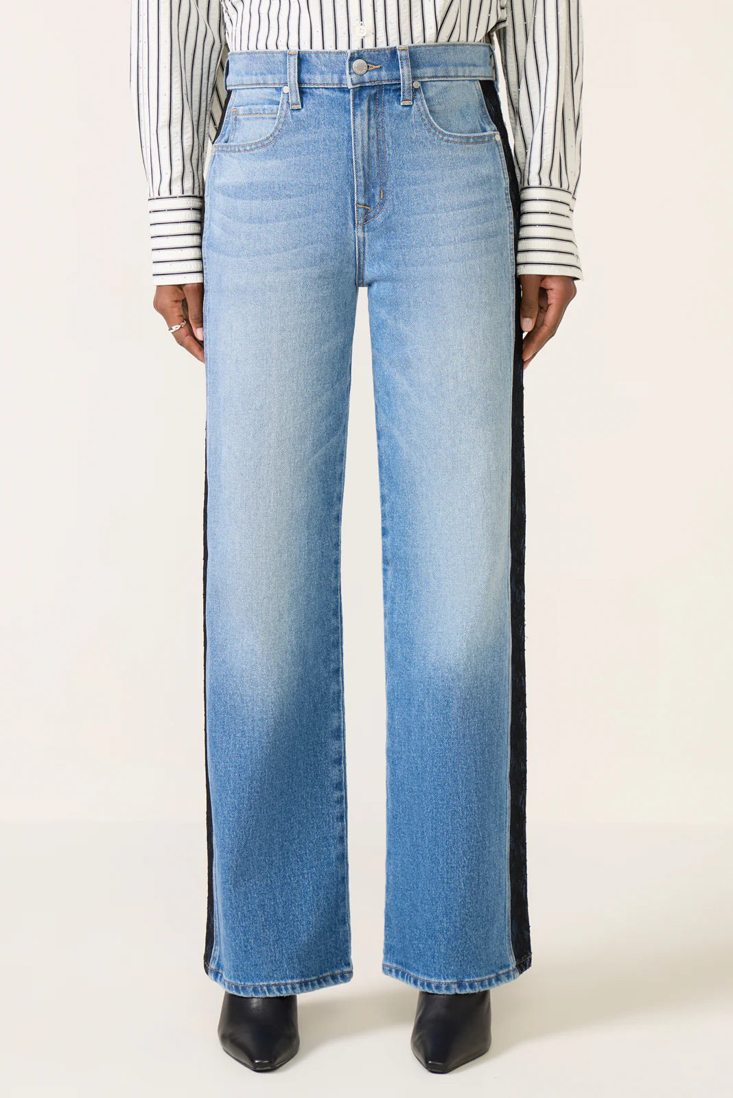 Ever Straight w Lace Inset Jean