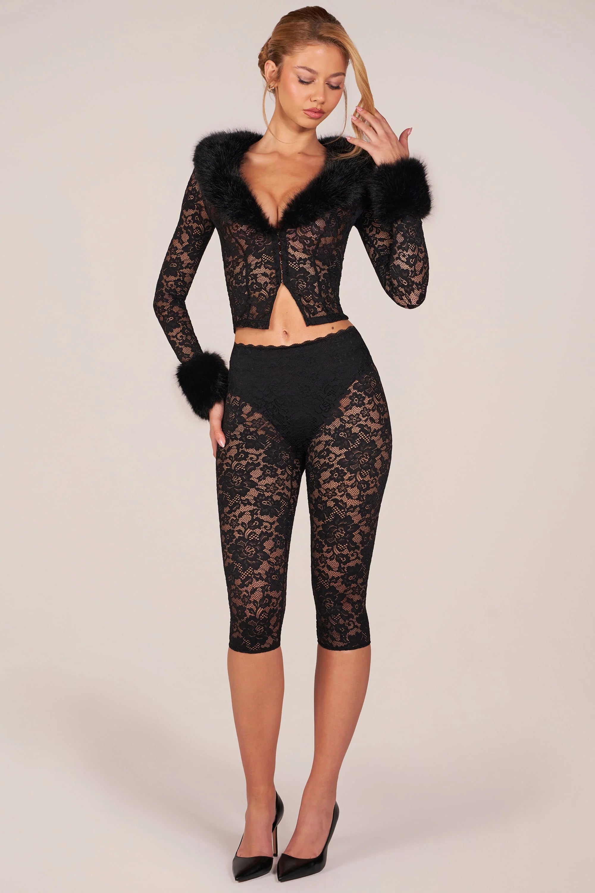 Laced Capri Trousers in Black
