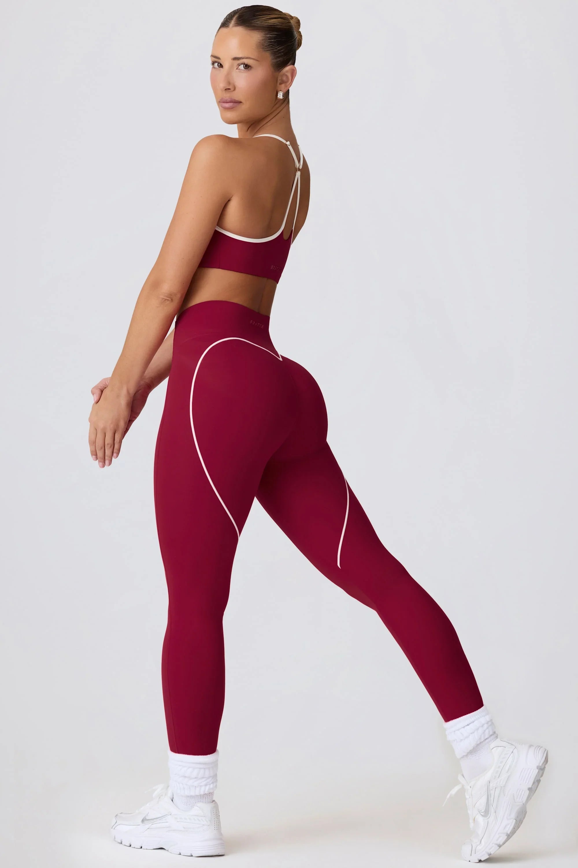 Soft Active Mid Rise Leggings in Cherry
