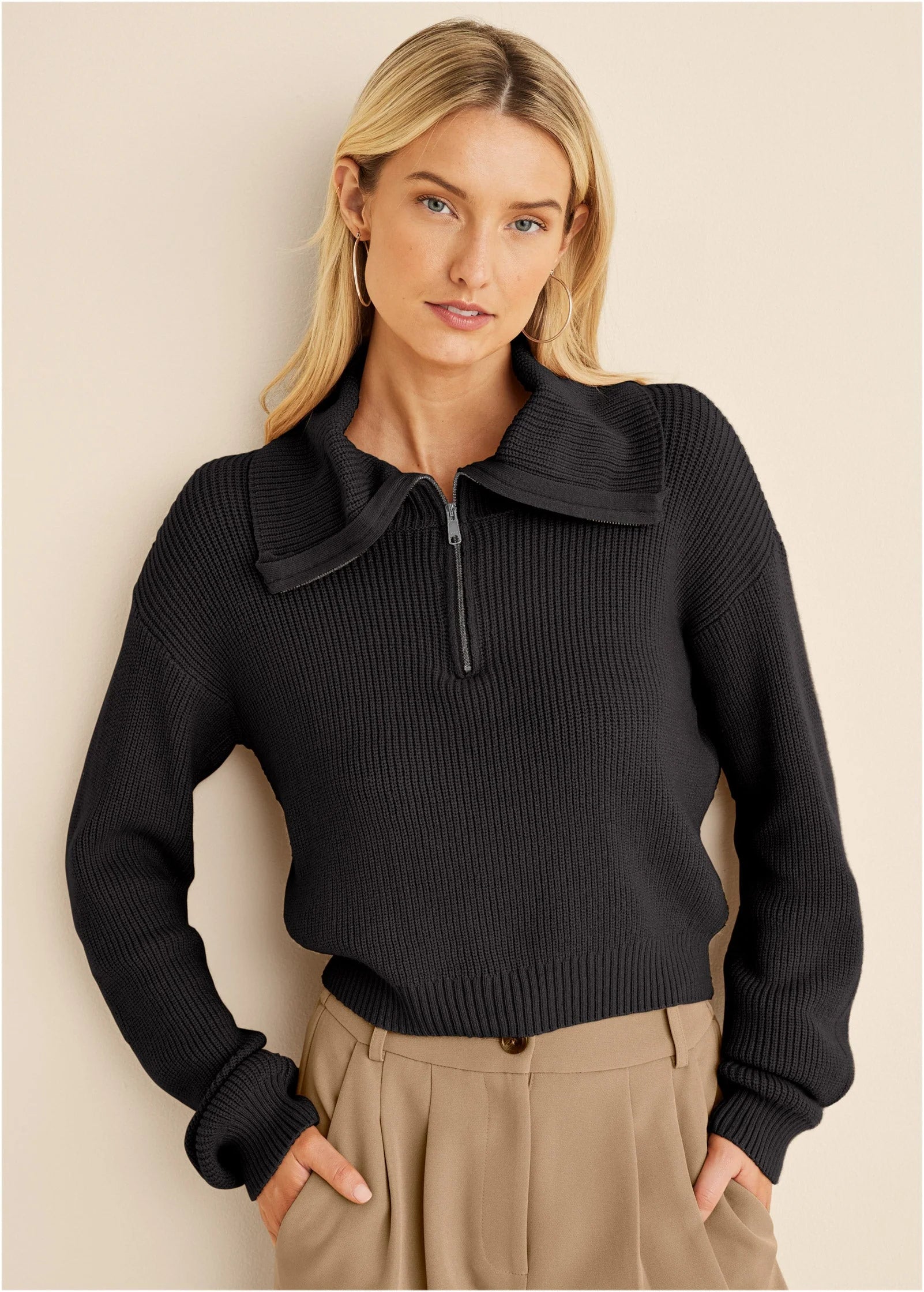 Quarter Zip Pullover Jet Black