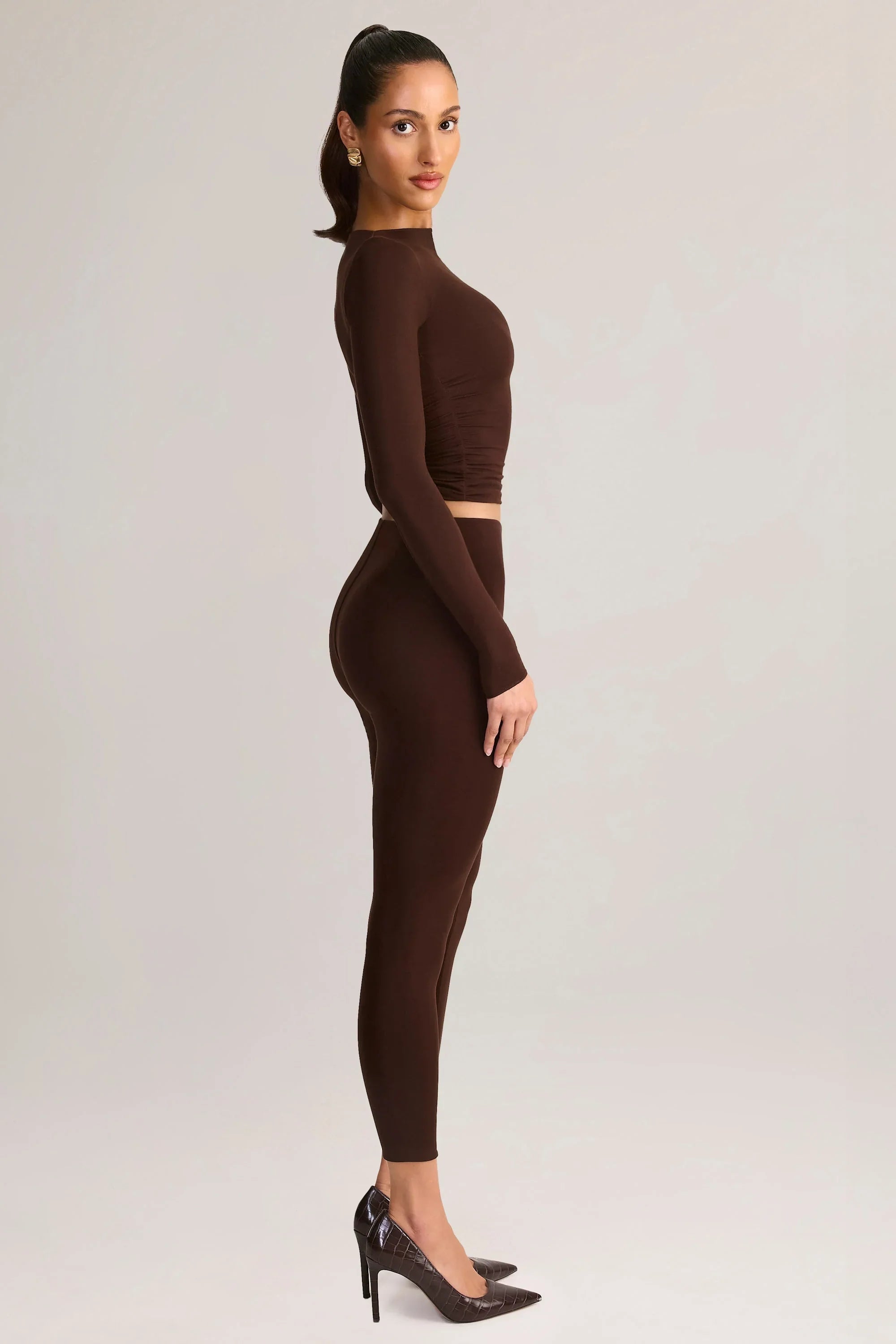 Modal Mid Rise Cropped Leggings in Chocolate Brown