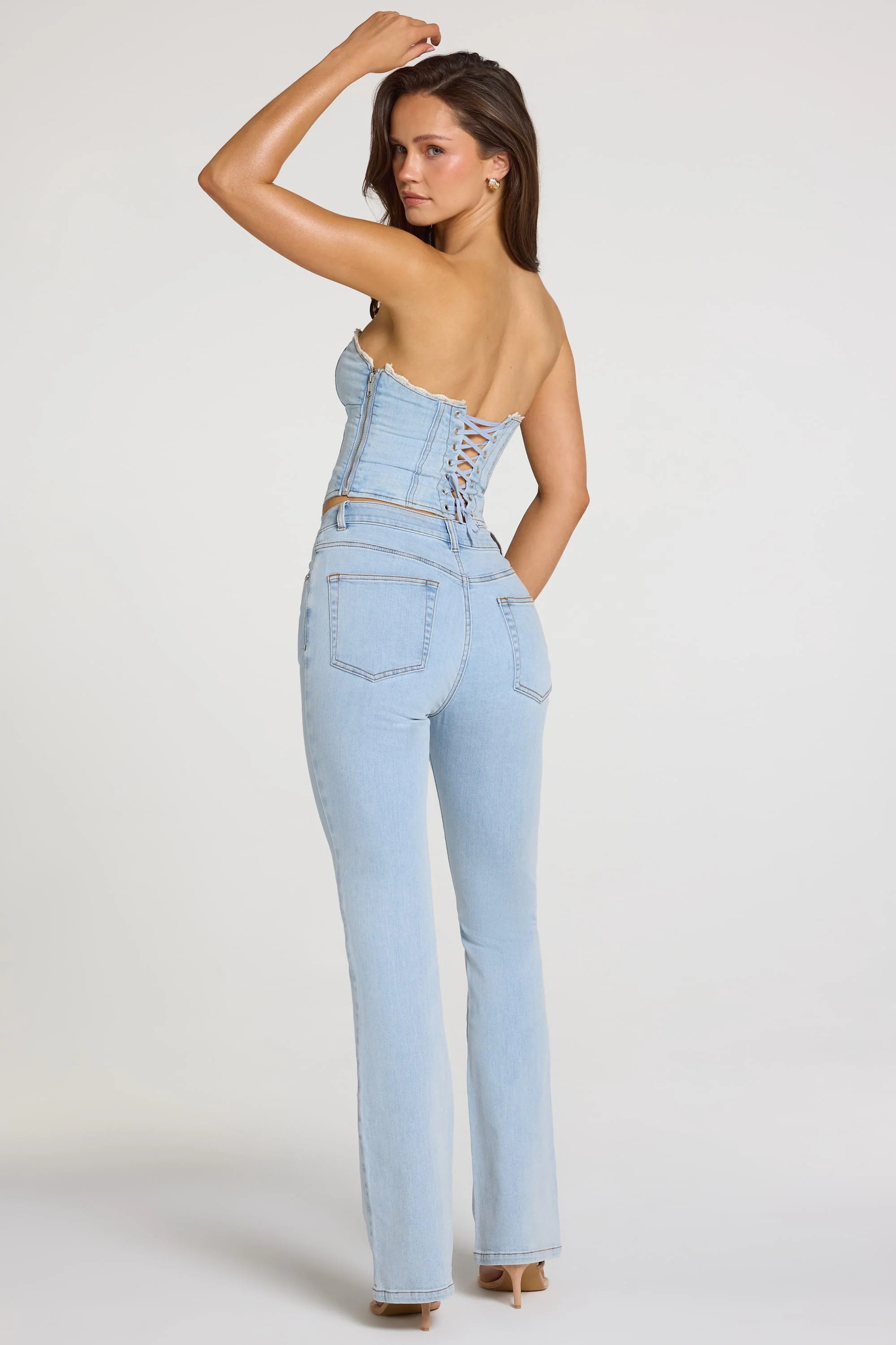 Mid Rise Bootcut Jeans in Light Denim