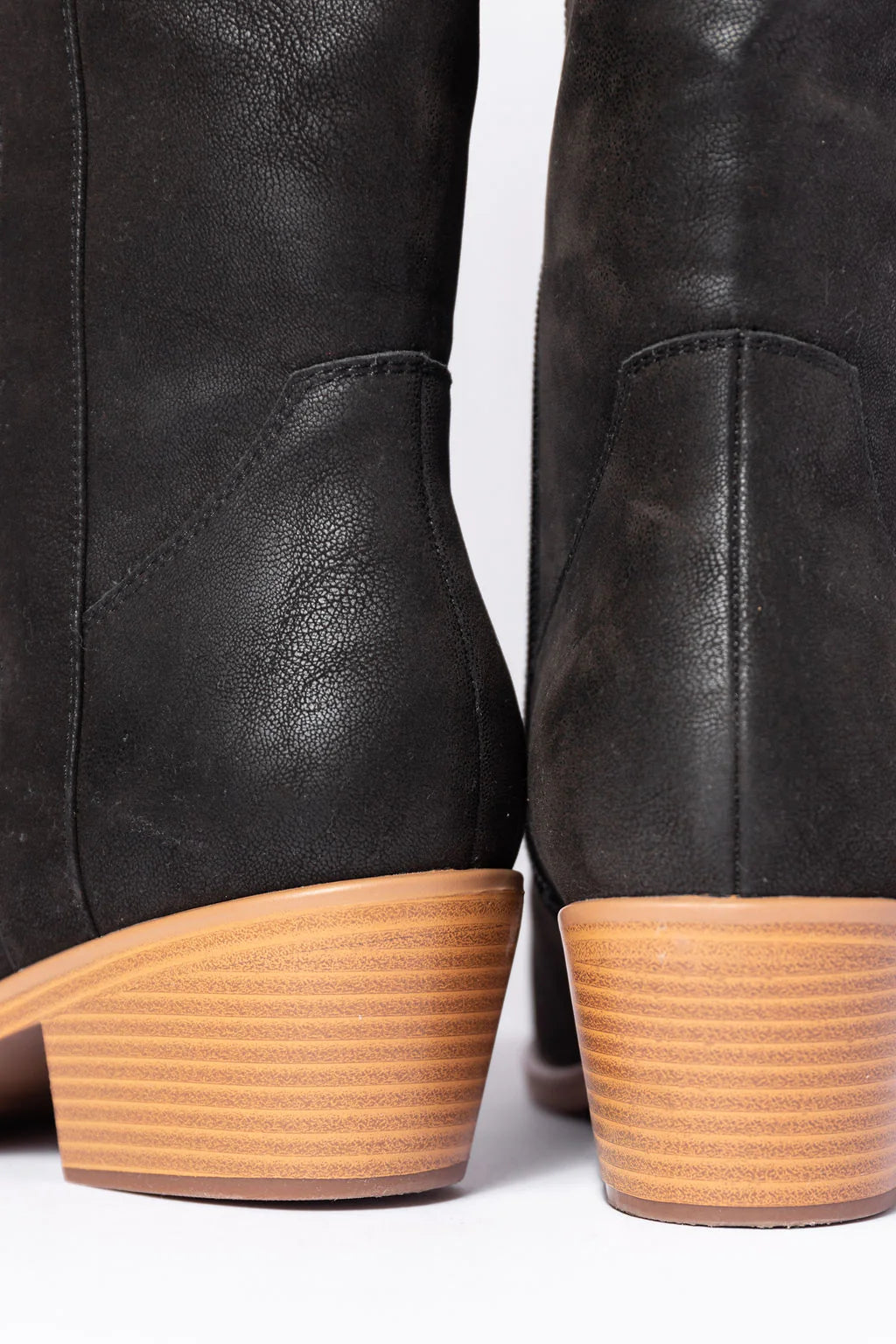 Shania Black Cowboy Boots