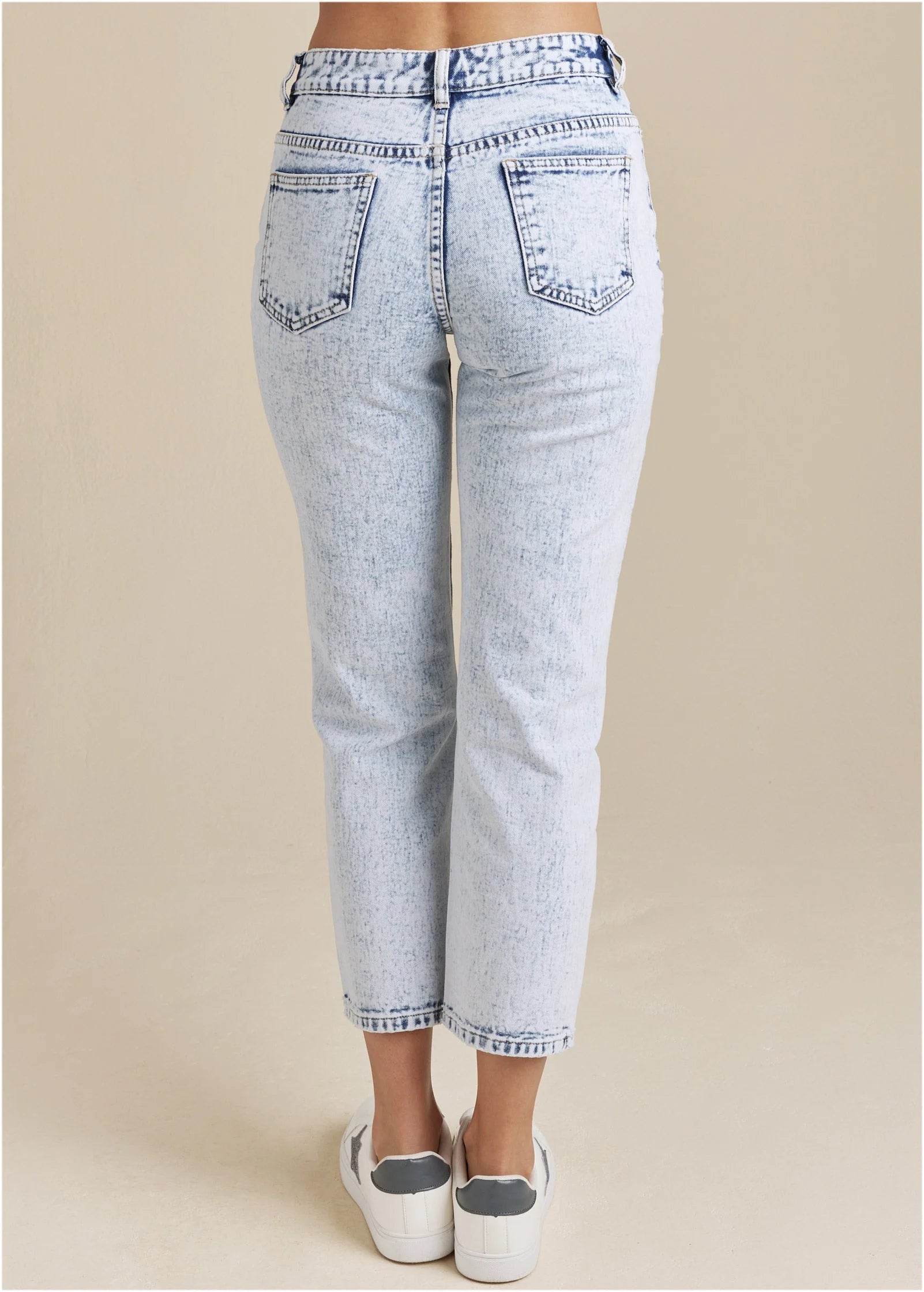 Stove Pipe Distressed Jeans Acid Wash