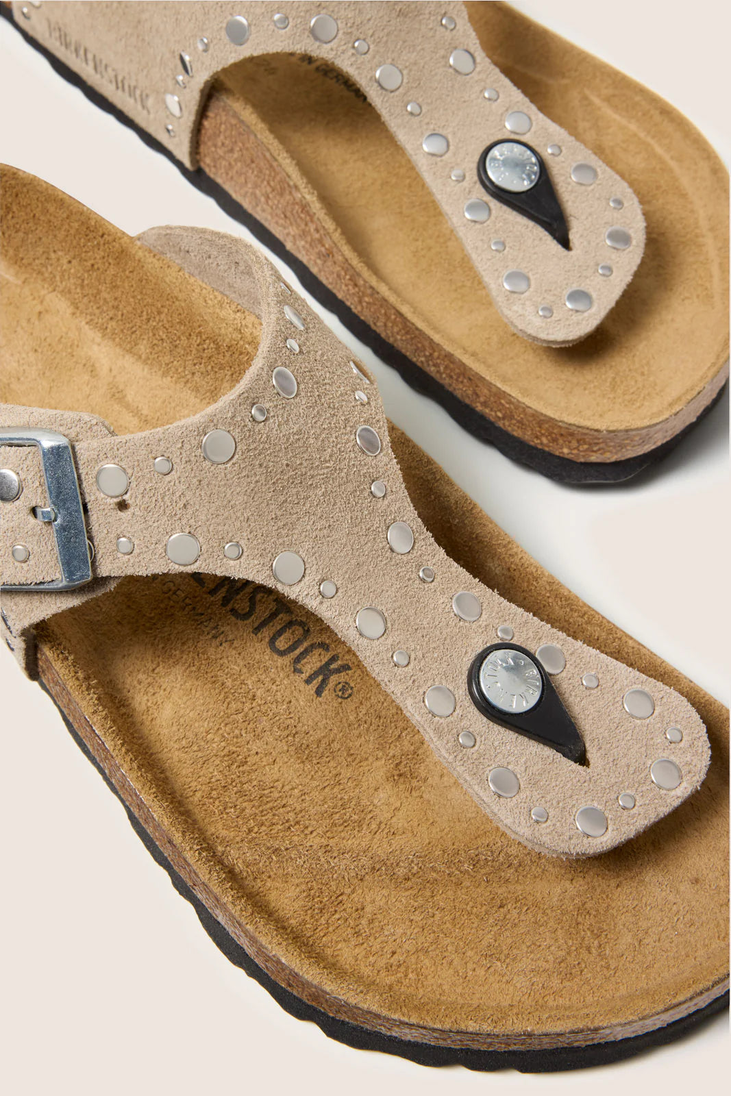 Gizeh Rivets