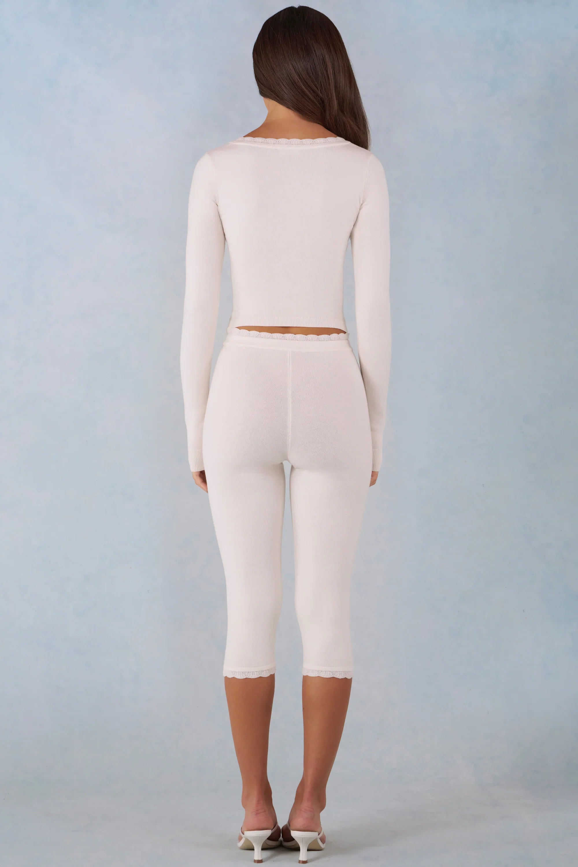 Knit Mid Rise Capri Trousers in Ivory