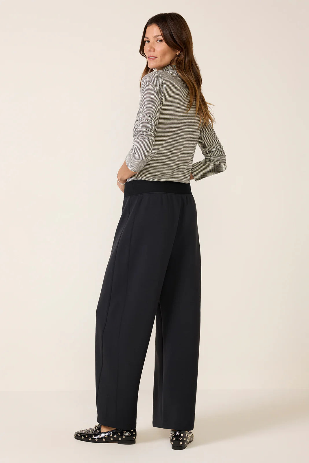 Air Essentials Luxe Ankle Pant