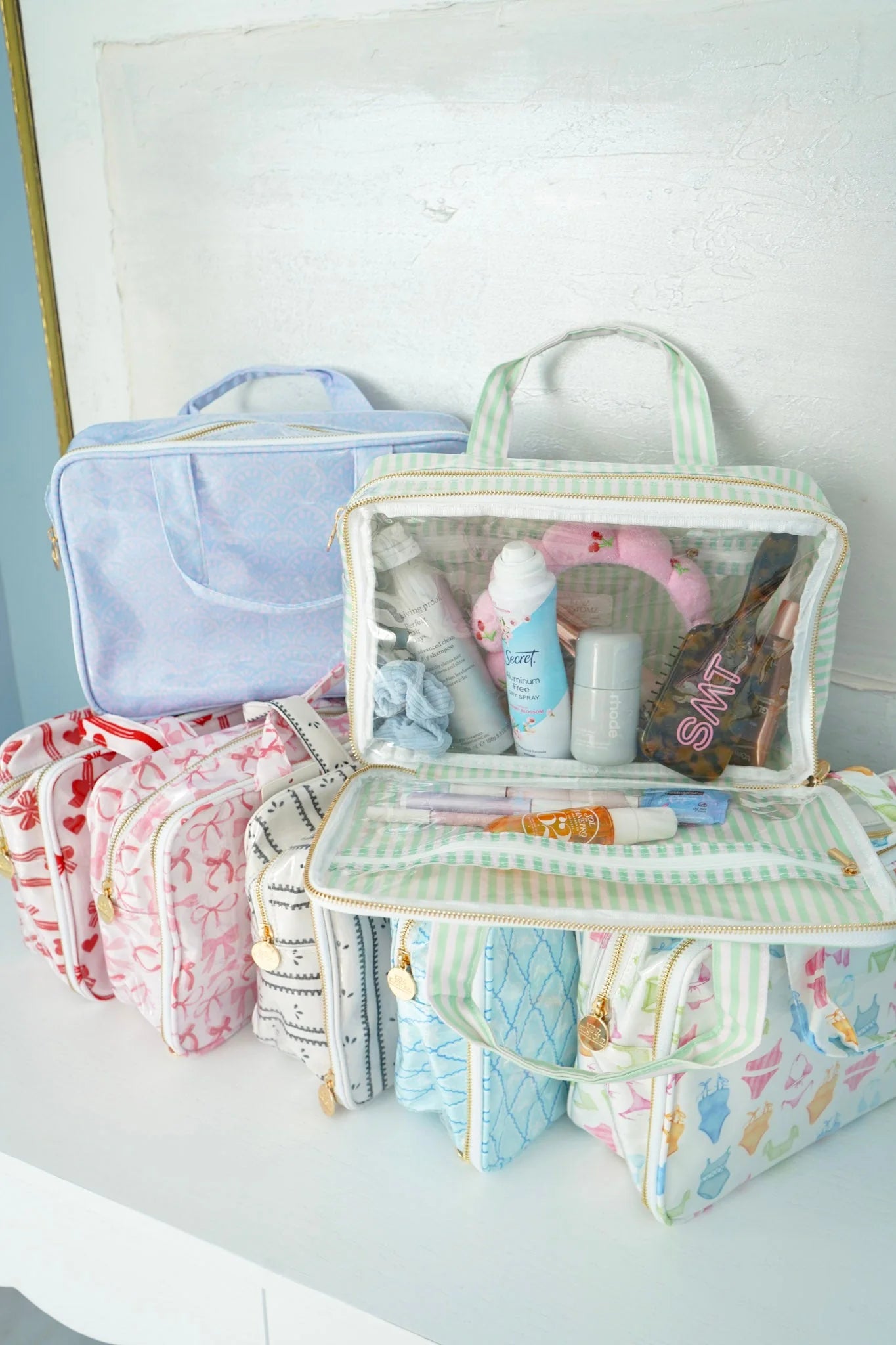 KenzKustomz Clear Coat Toiletry Case