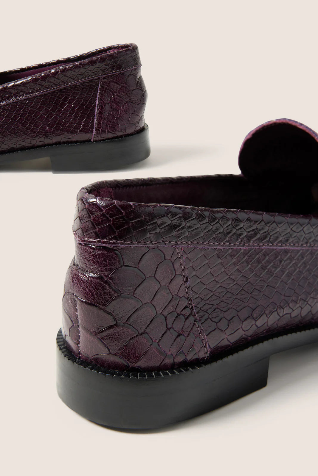 Tyche Loafer
