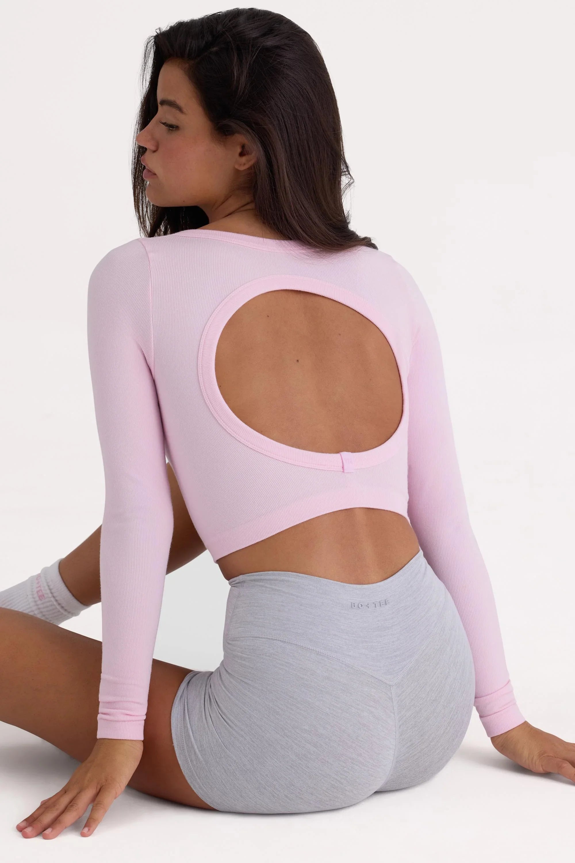 Seamless Soft Rib Cut Out Crop Top in Powder Pink