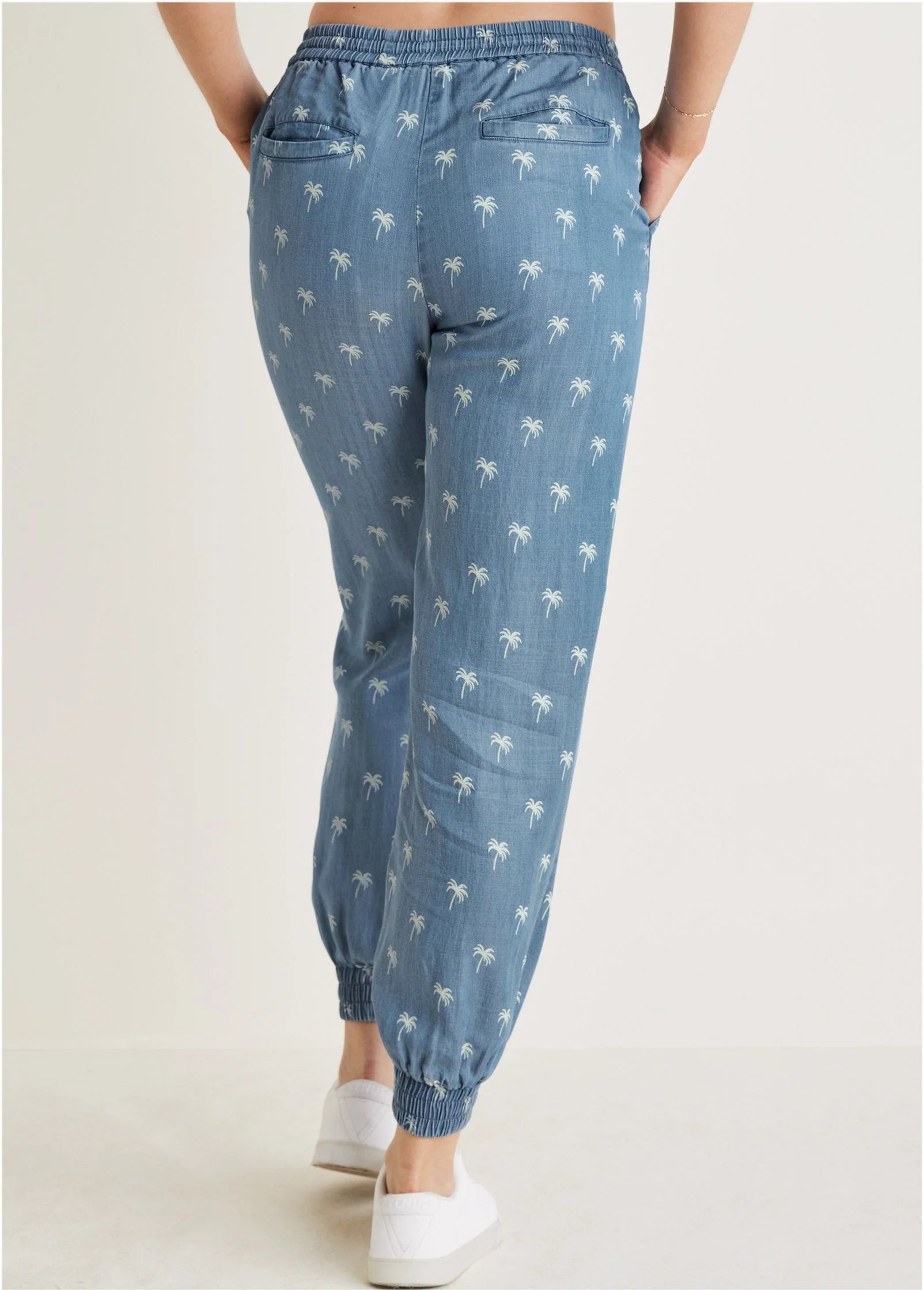 Printed Chambray Joggers Light Wash