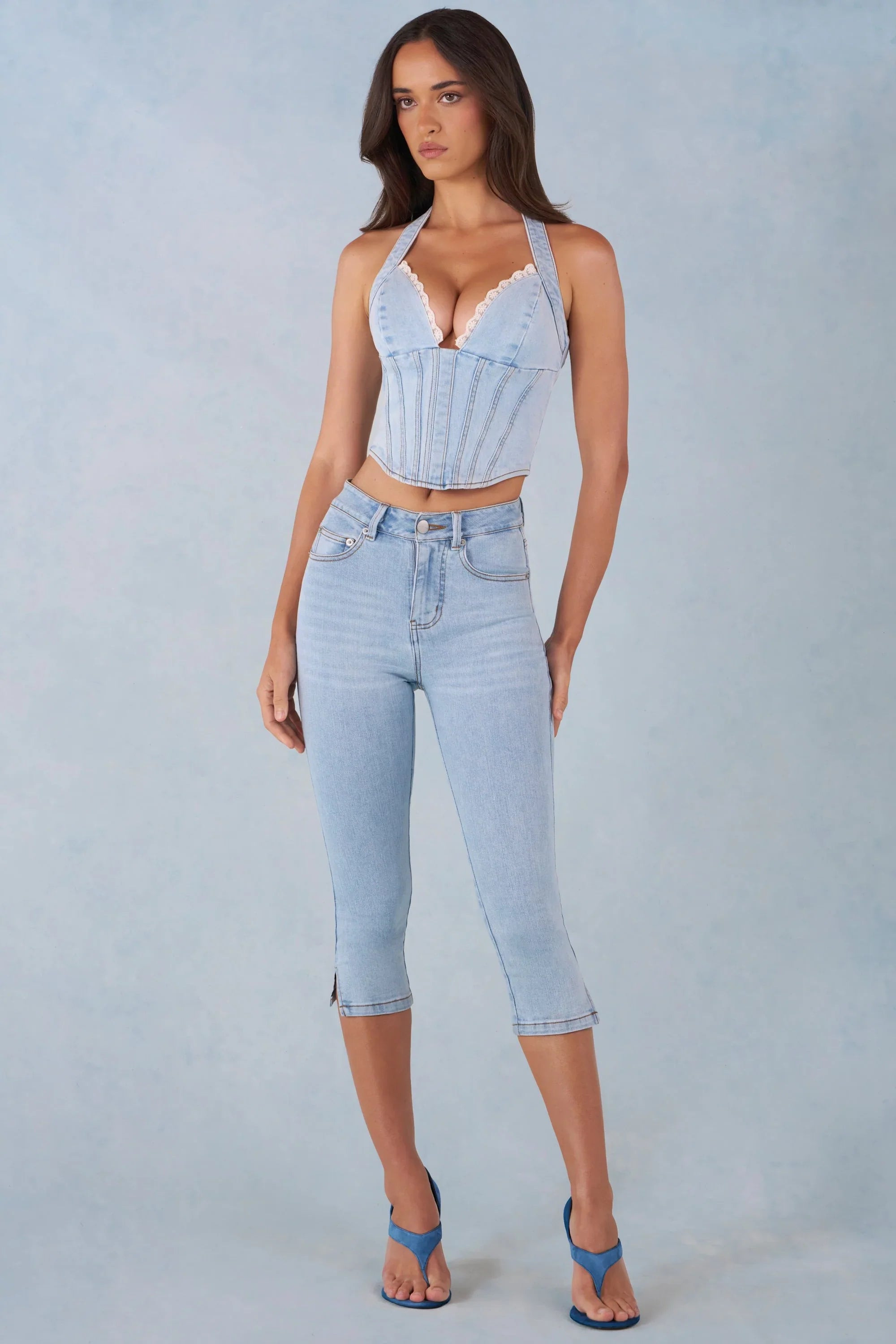 Mid Rise Denim Capri Jeans in Light Denim