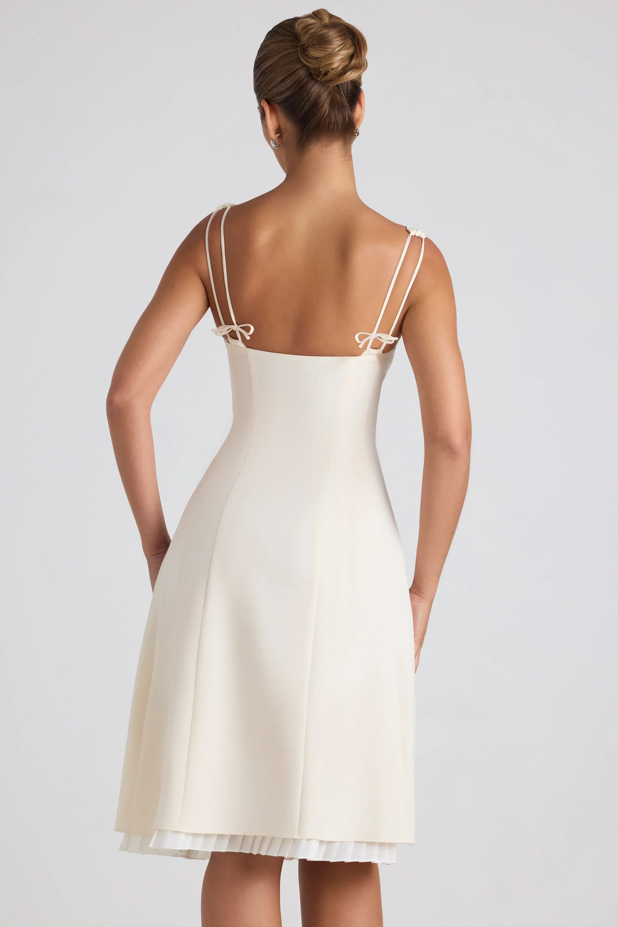 Bow Detail Pleated A Line Midi Dress in Ivory