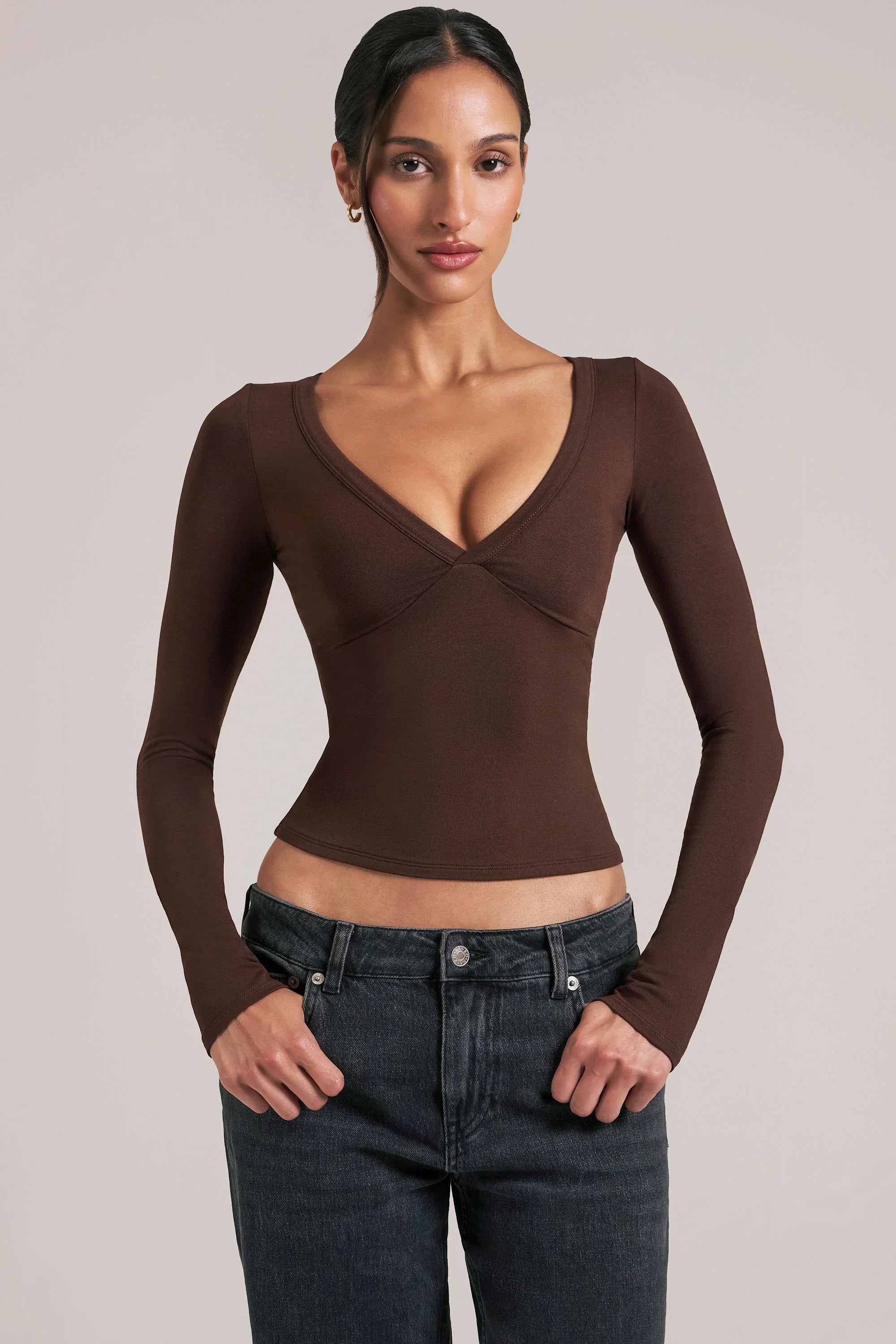 V Neck Long Sleeve Top in Chocolate Brown