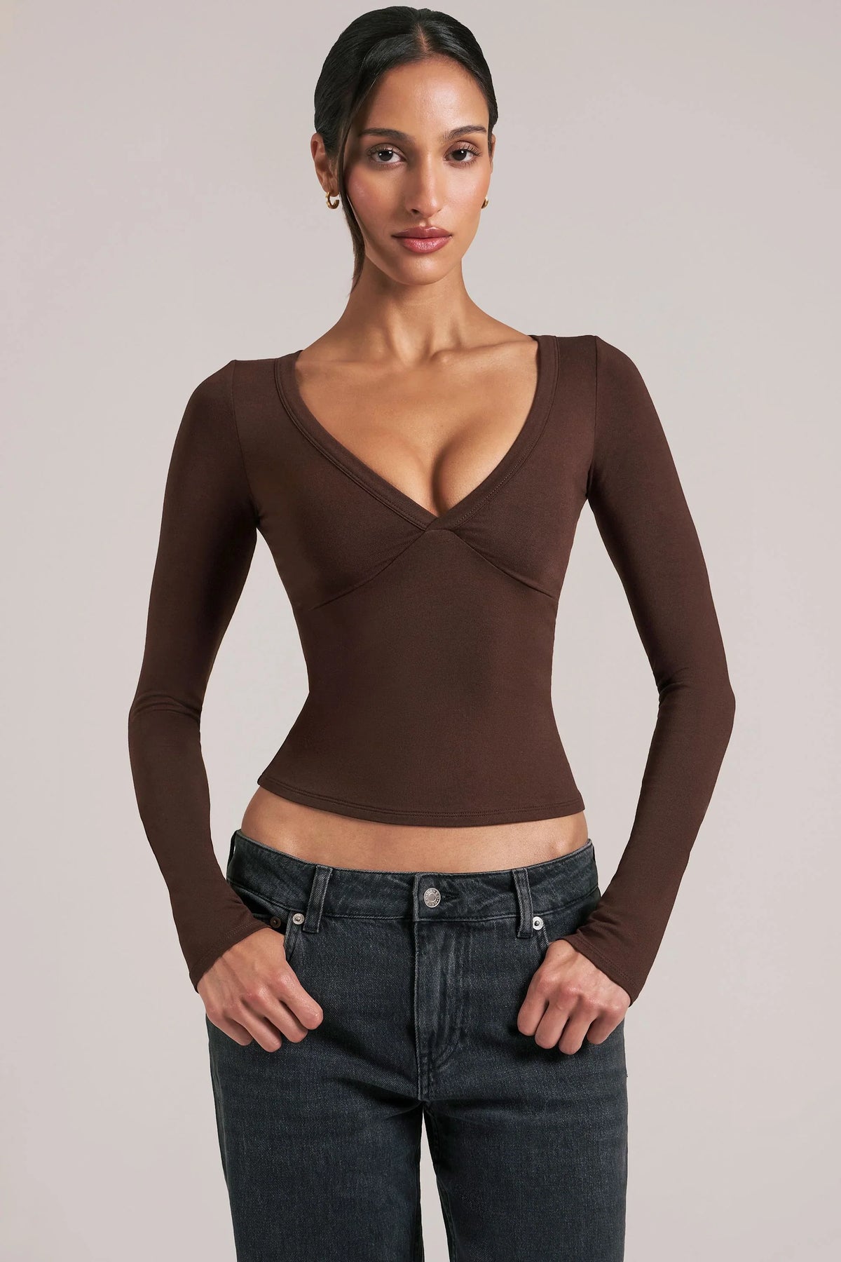 V Neck Long Sleeve Top in Chocolate Brown