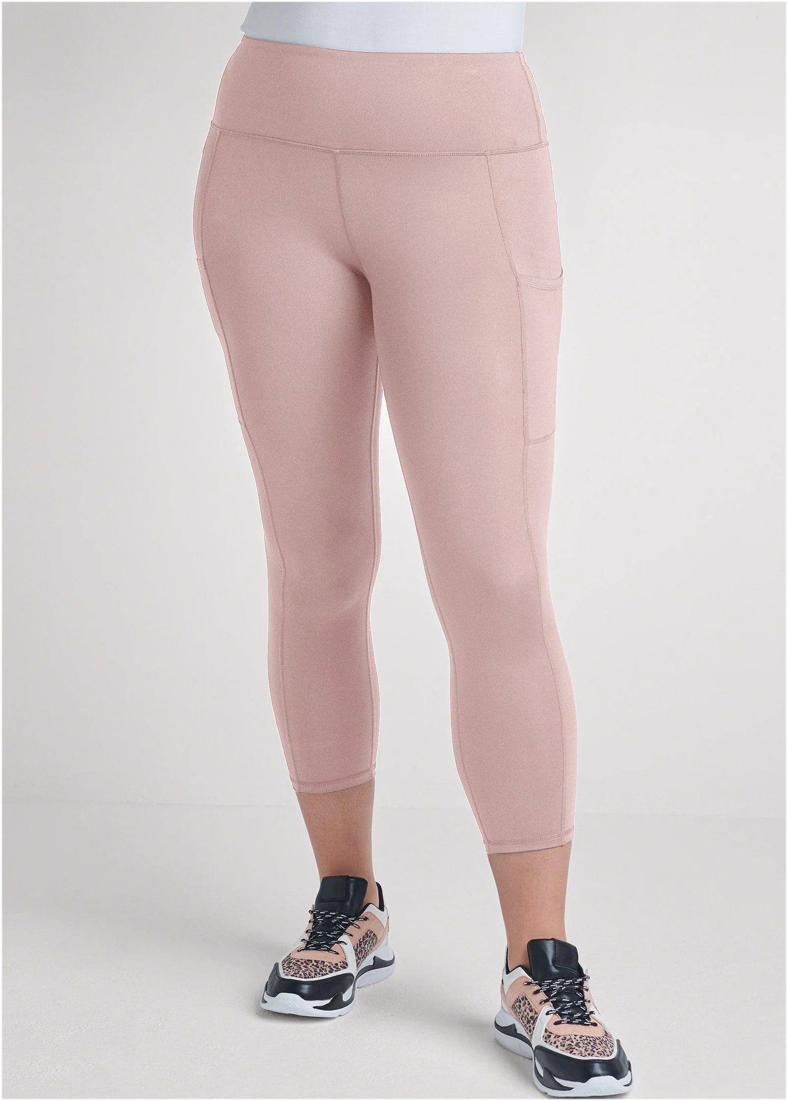 Pocket Capri Leggings Tan