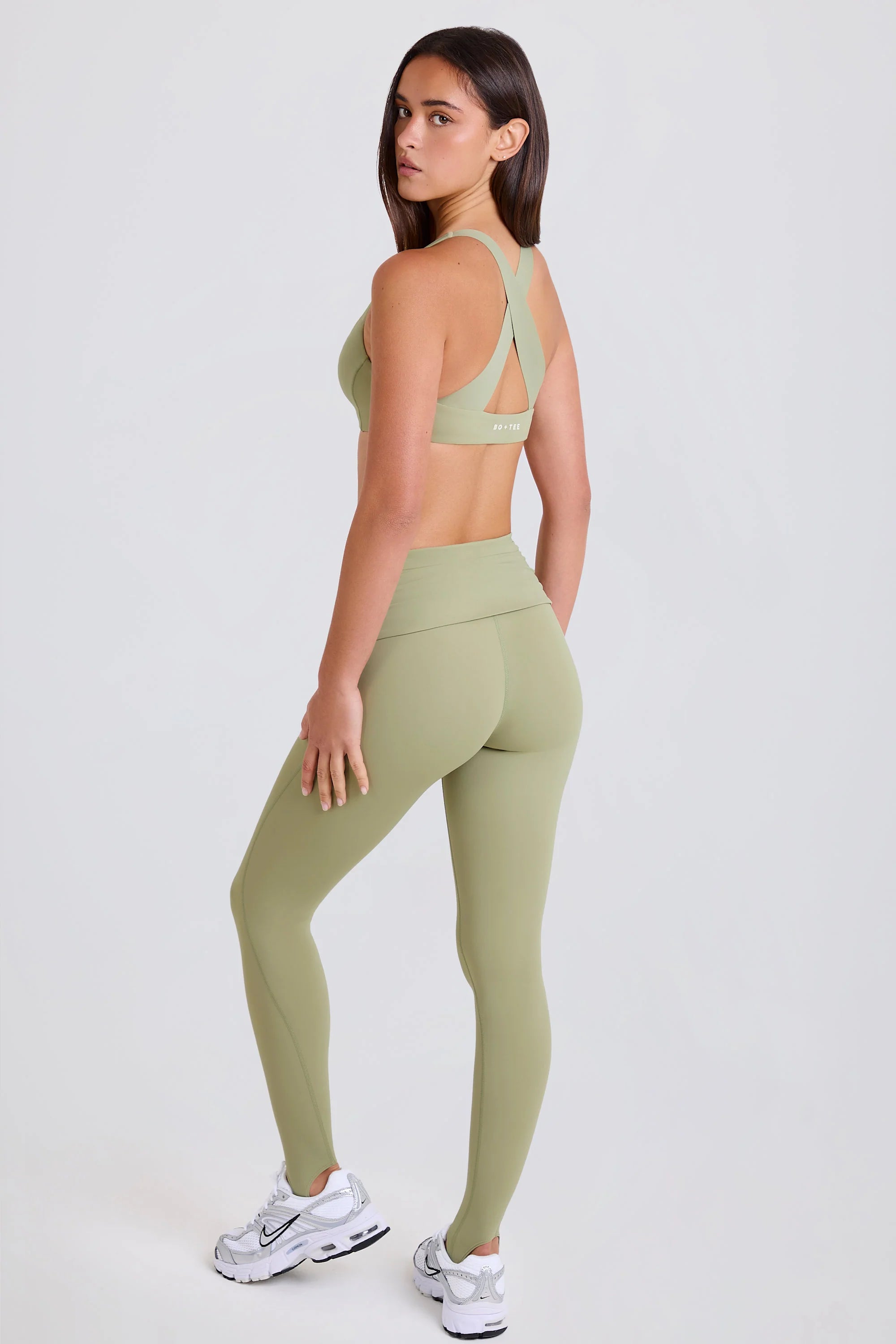 Foldover Mid Rise Stirrup Leggings in Matcha