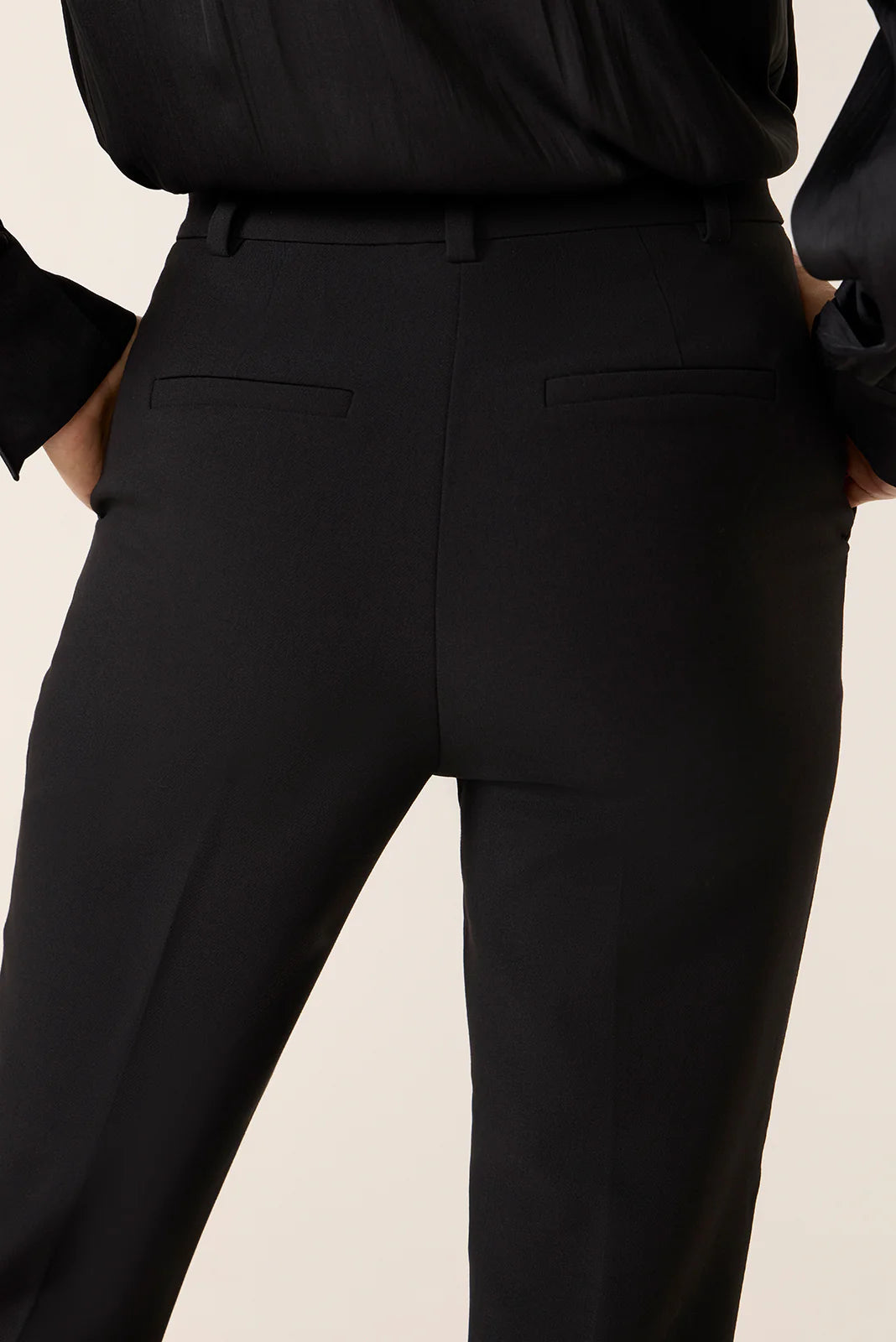 The Favorite Cigarette Pant
